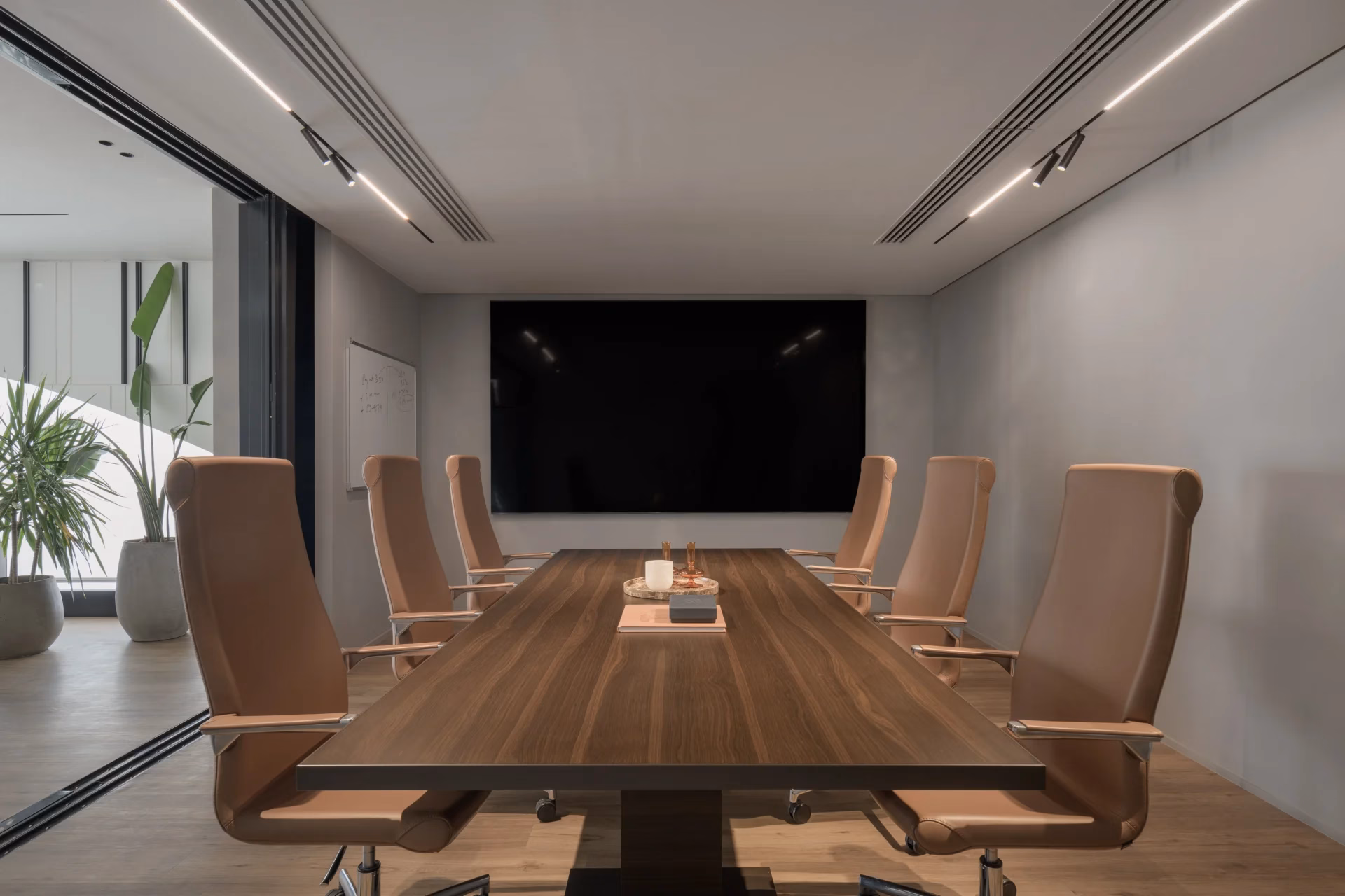 AGM_Office_50