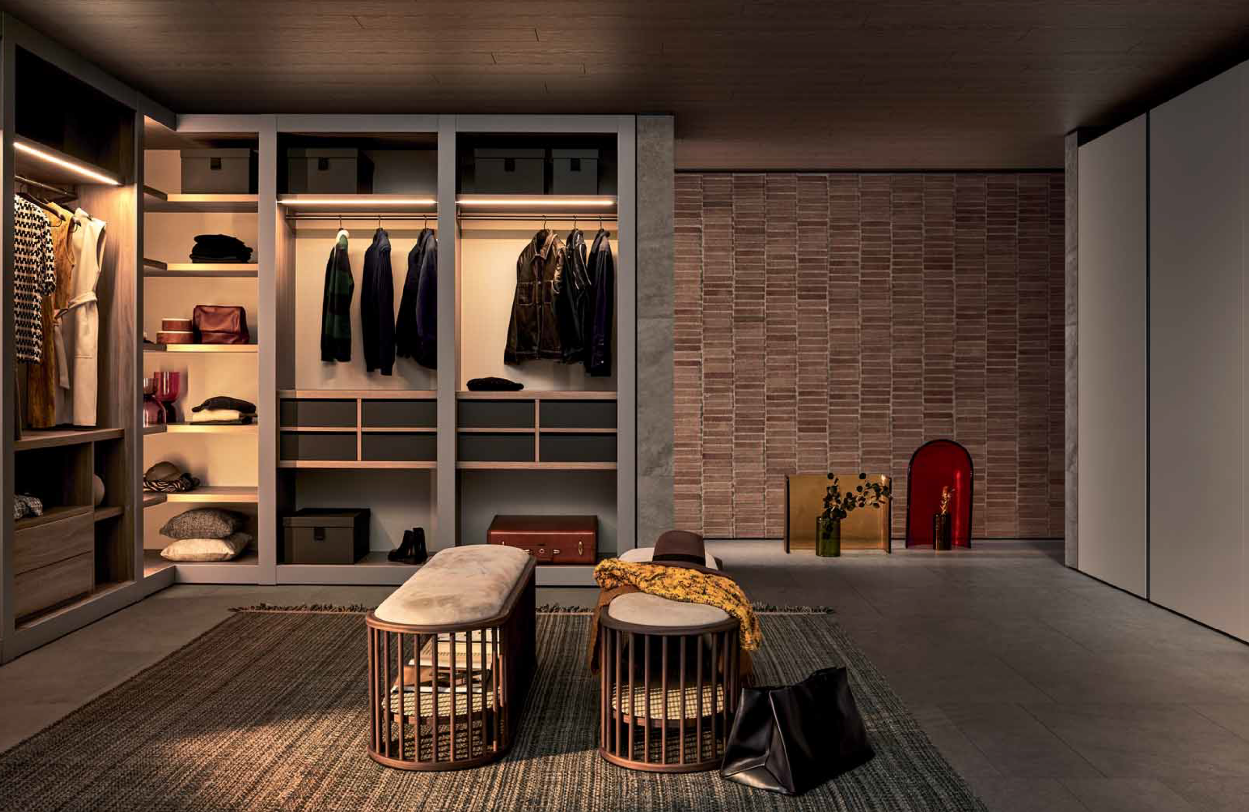 2. PIANCA CLOSET AT ART OF FROM