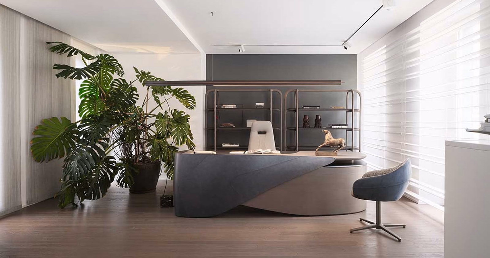 GIORGETTII AOF SELECTIONS OFFICE 1C